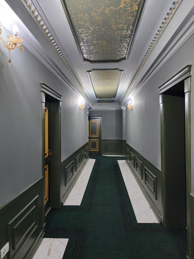 Hotel Lotus Tirana Bagian luar foto